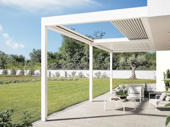 Bursa rolling roof akıllı çatı pergola uygulaması, bioklimatik teras gölgelendirme ve Karadeniz Tente modern dış mekan mimarisi.